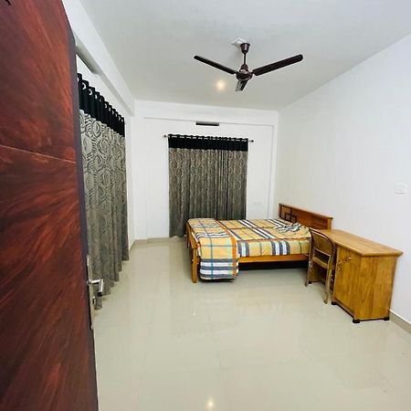 Hotel Highland Residency Attappādi Esterno foto