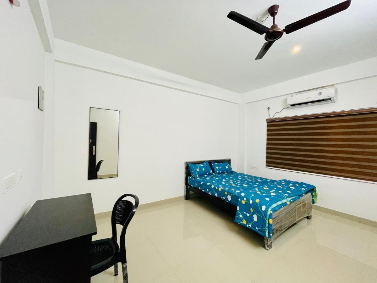 Hotel Highland Residency Attappādi Esterno foto