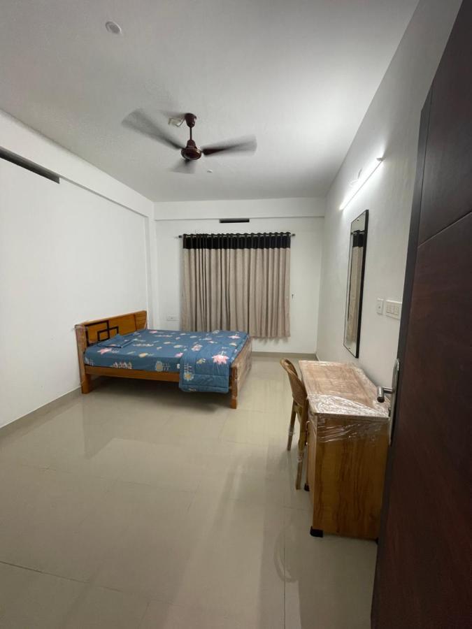 Hotel Highland Residency Attappādi Esterno foto